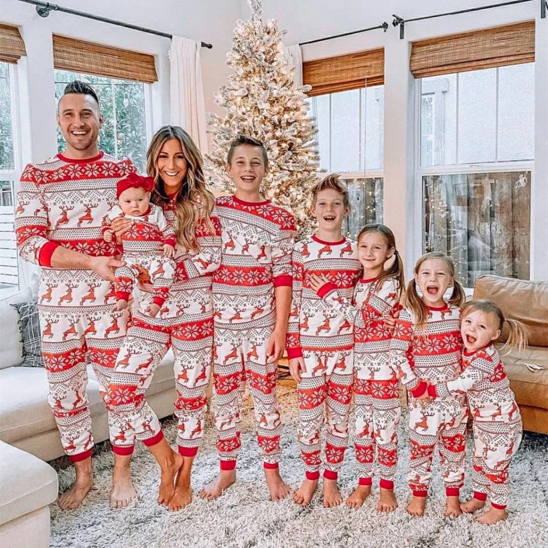 christmas-pajamas-fall-family-set